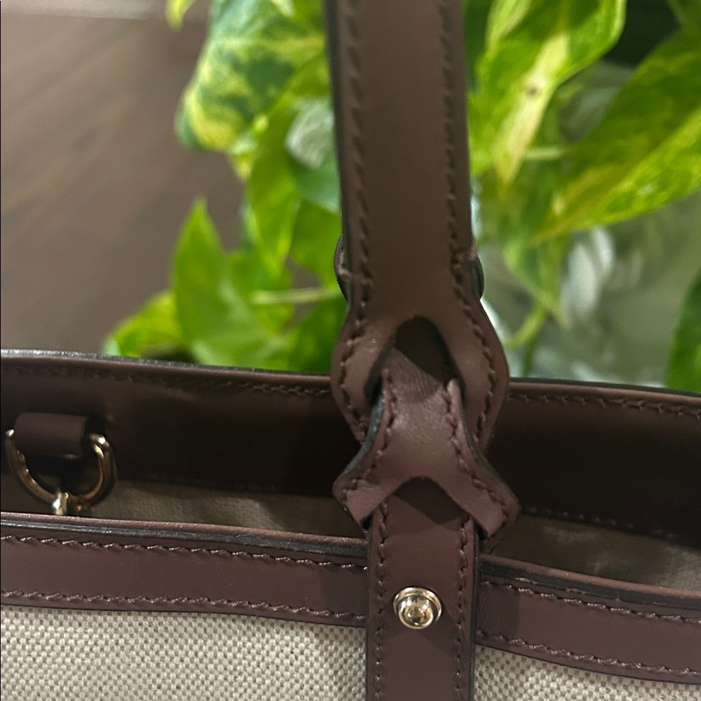 Gucci Craft Canvas & Leather Tote Bag - Picture 5 of 12